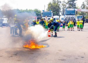 Abanyeshuri biga mu kigo cya Saint Louis et Zélie basuye Polisi y’u Rwanda